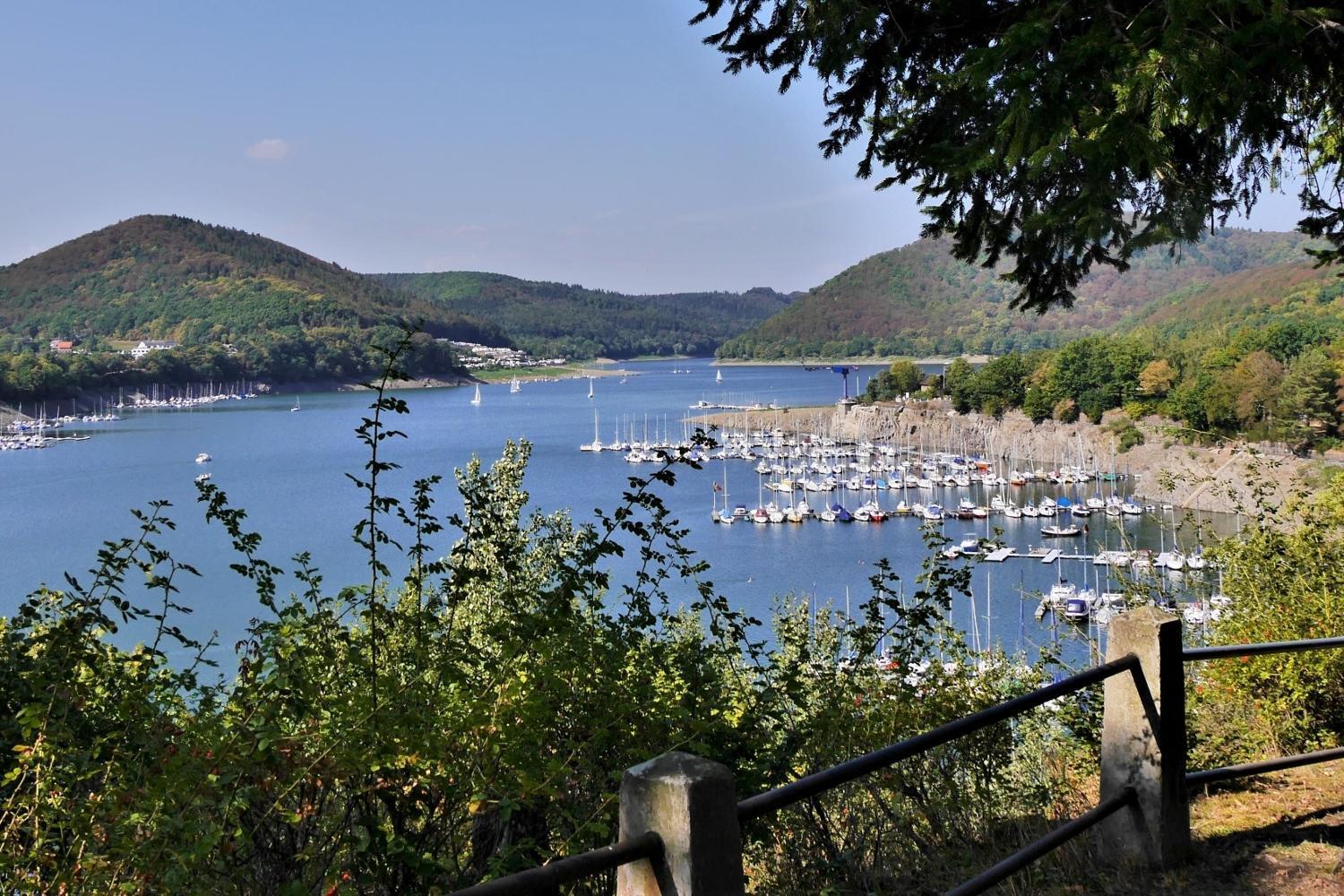 Ferienhaus Diemelquelle - Mit Eingezaeuntem Garten Willingen  Exteriör bild